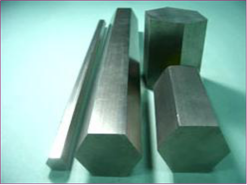 ÀäÀÐ͸ֳ§¼Ò ÀäÀÐ͸ֳ§¼Ò